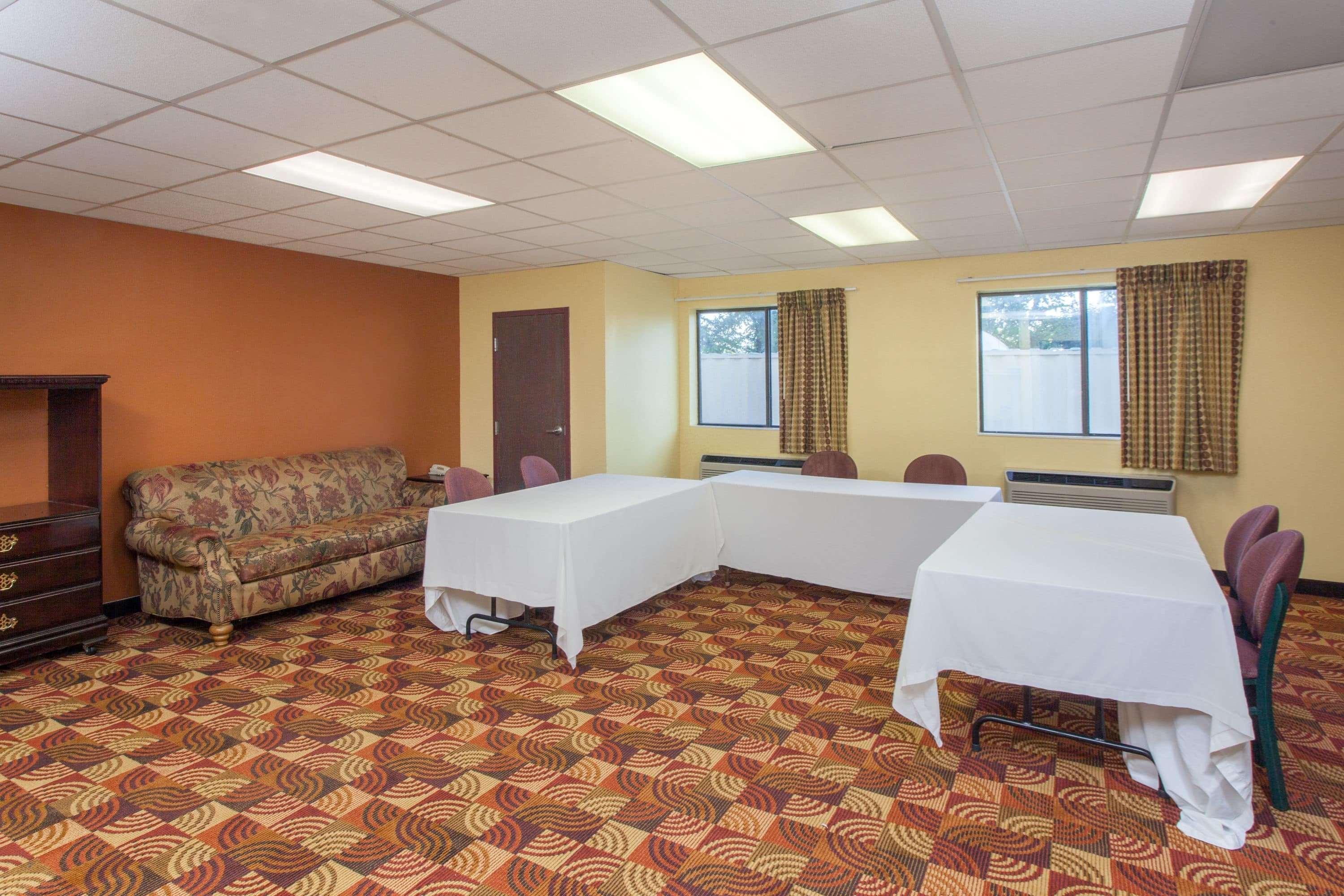 Best Western Bolingbrook Hotel Exterior photo