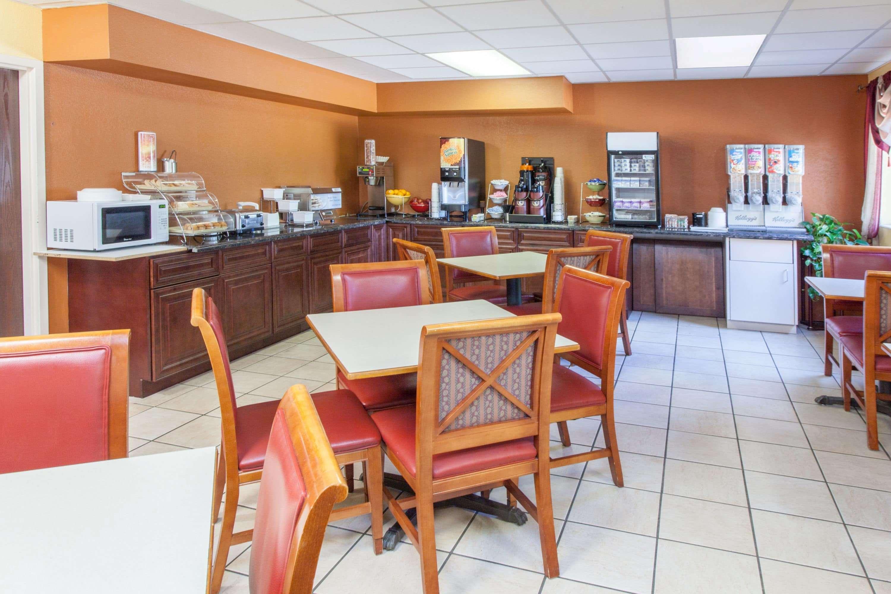 Best Western Bolingbrook Hotel Exterior photo